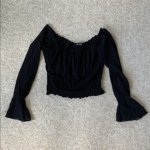 Black summery cropped blouse - Picture 2 of 7